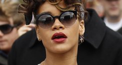 Rihanna filming new video