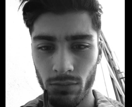 gigi and zayn selfie gigi and zayn selfie