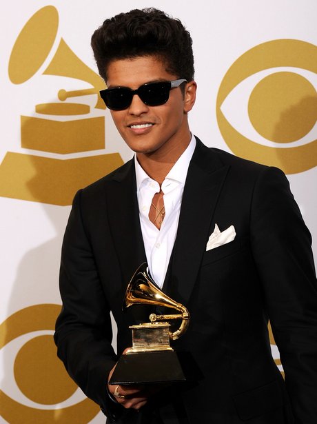 23. He's Got A Grammy! - Bruno Mars: 24 Reasons Why He's The Coolest ...