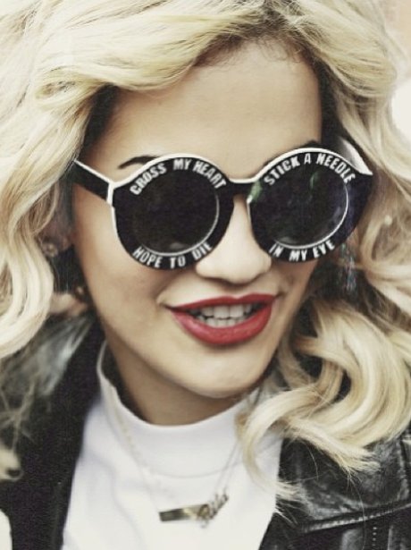 Rita Ora Shares A Picture Of Her Favourite Sunglasses - Twitter ...